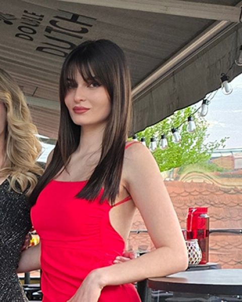 Eva N.