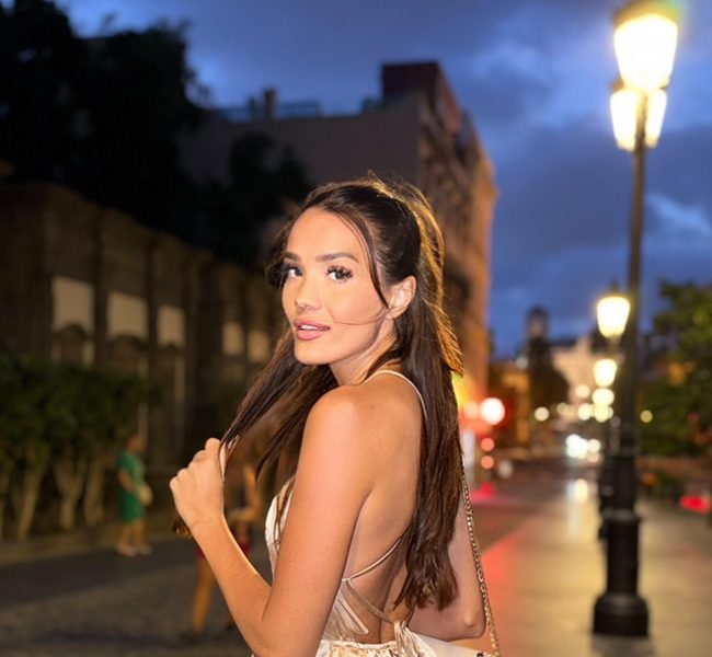 Adriana V. Daniela Models Group & EVENTS