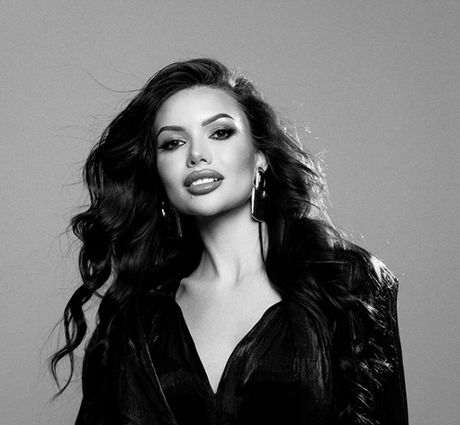 Zuzana J. Daniela Models Group & EVENTS